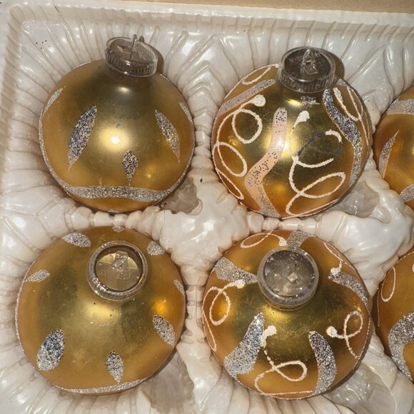 6 Vtg Lanissa Glass Christmas Ornaments Gold, Box, 3" - Picture 2 of 8